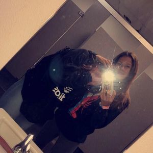 Meet your Posher, Hailey